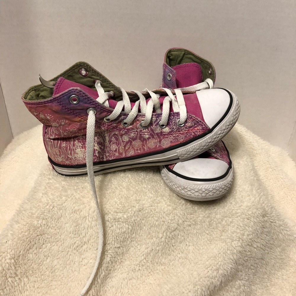 Converse all star high tops size 3y